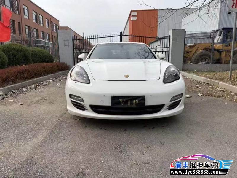 12年保时捷帕纳梅拉轿车抵押车出售