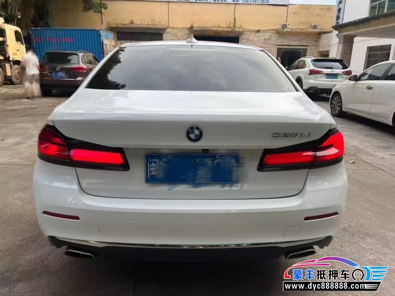 21年宝马5系轿车抵押车出售