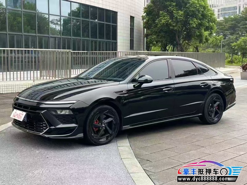 24年现代索纳塔轿车抵押车出售