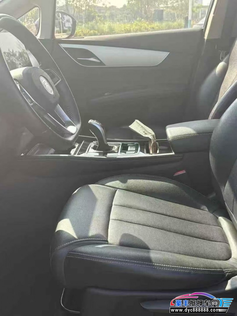 21年比亚迪宋轿车抵押车出售