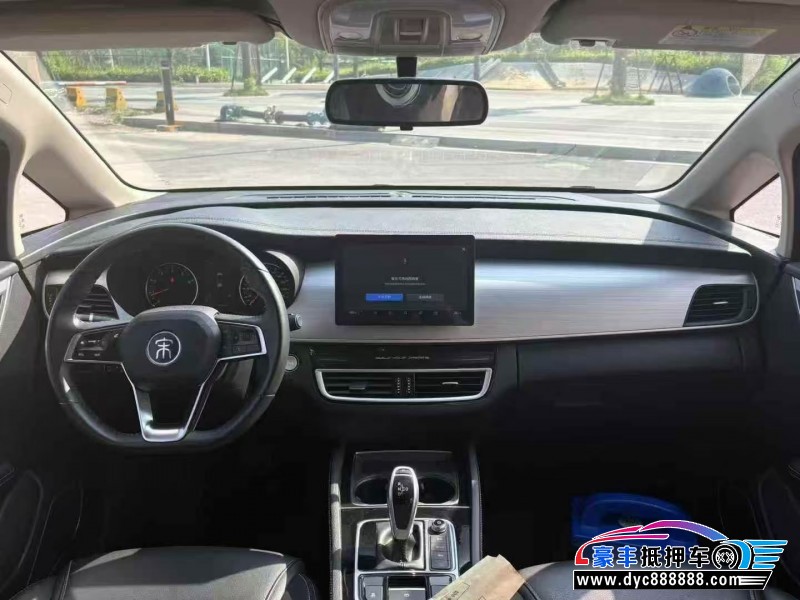 21年比亚迪宋轿车抵押车出售