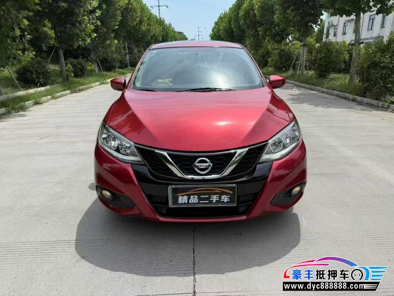 抵押车出售19年日产骐达SUV