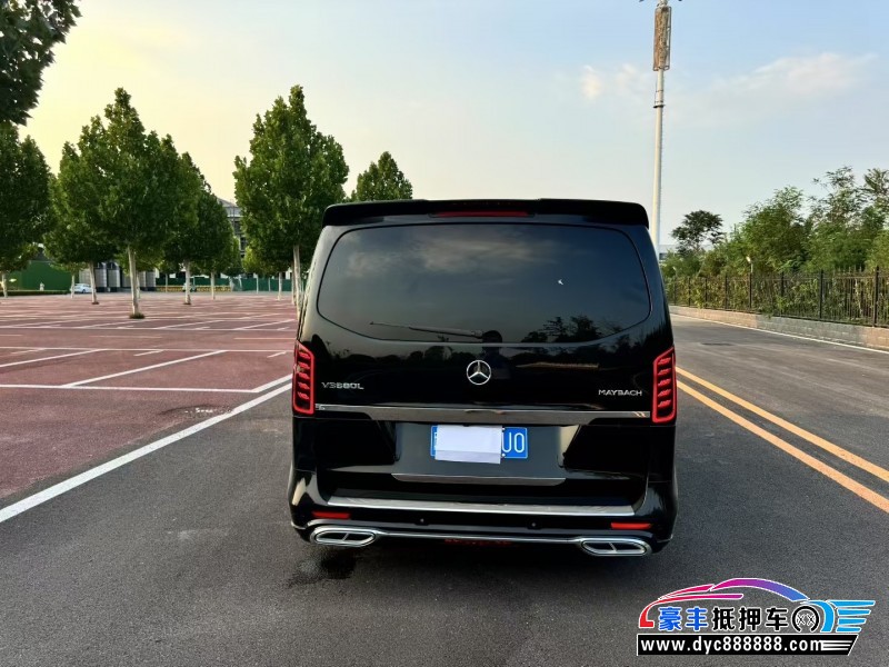 23年奔驰威霆轿车抵押车出售