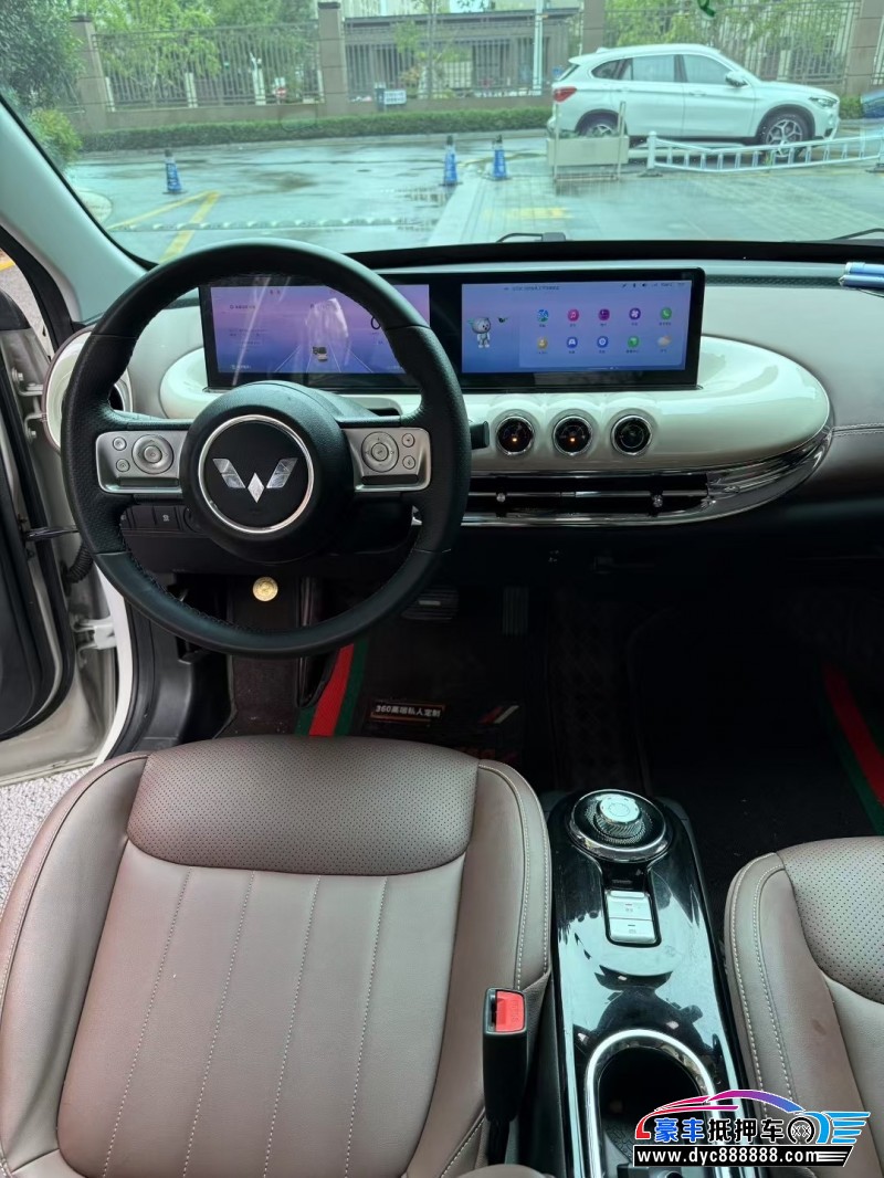 24年五菱缤果轿车抵押车出售