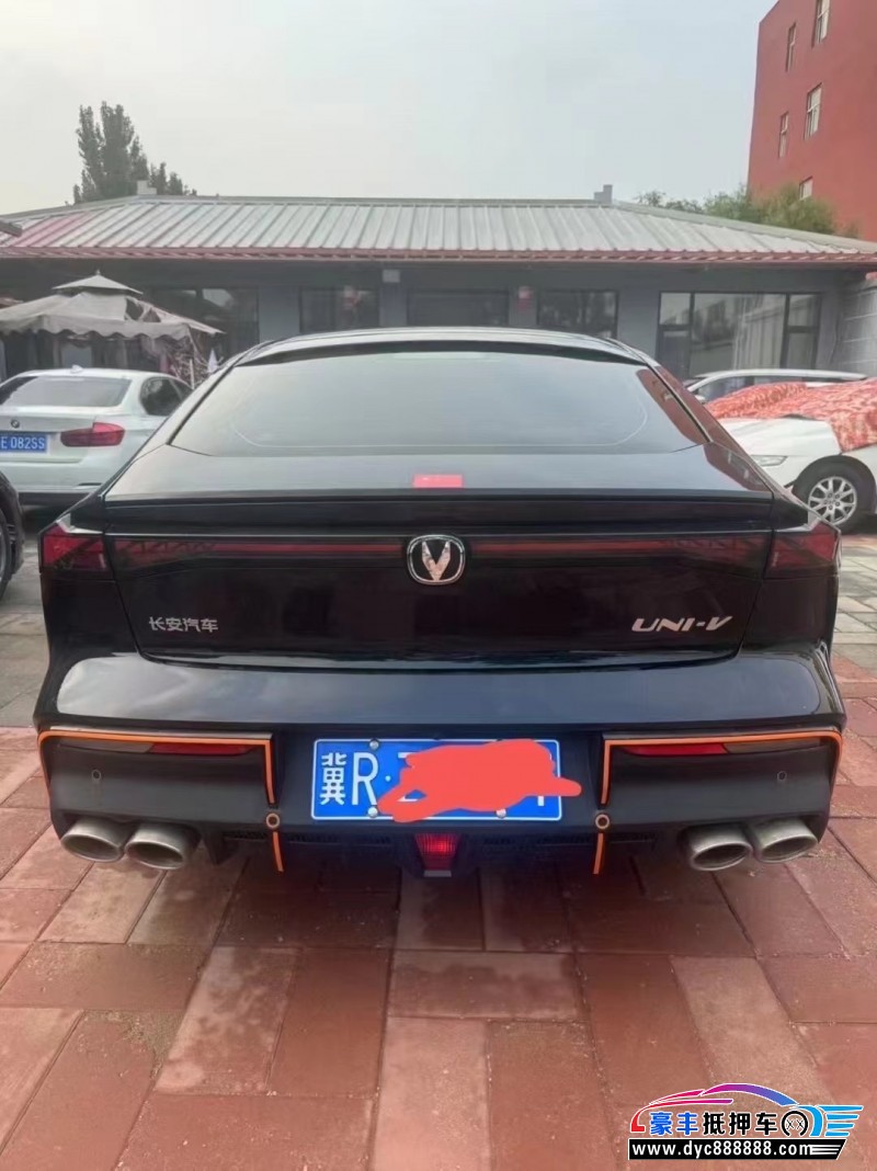 23年长安长安UNI轿车抵押车出售