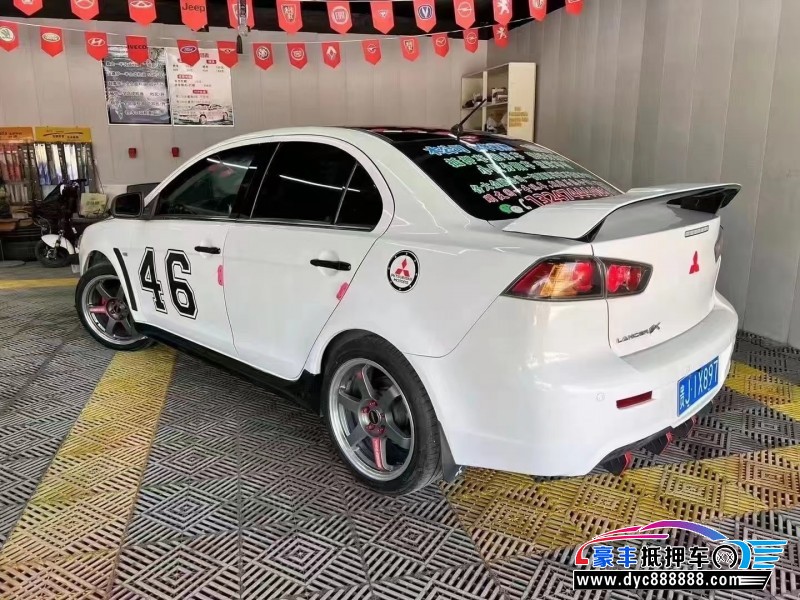 14年三菱翼神轿车抵押车出售