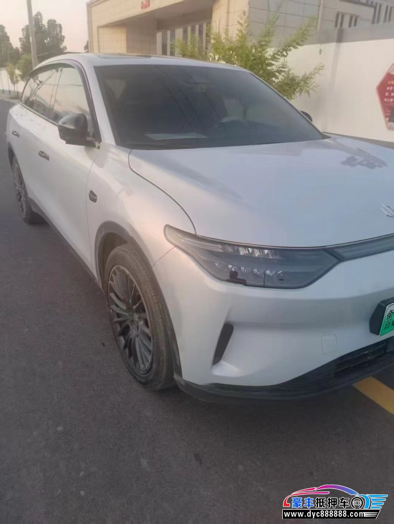 24年零跑C11轿车抵押车出售