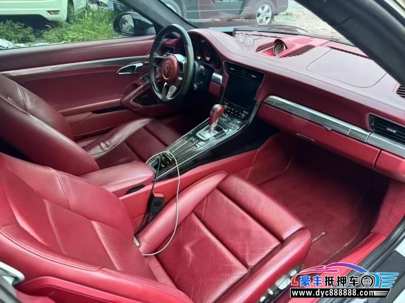 17年保时捷911轿车抵押车出售