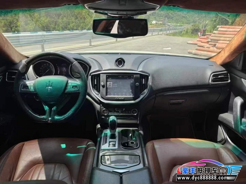 16年玛莎拉蒂Ghibli轿车抵押车出售