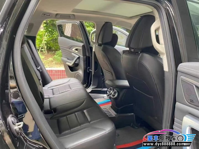 21年WEYVV7轿车抵押车出售