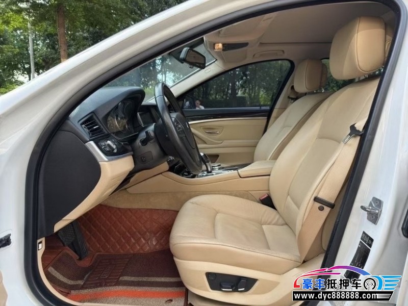 12年宝马5系轿车抵押车出售