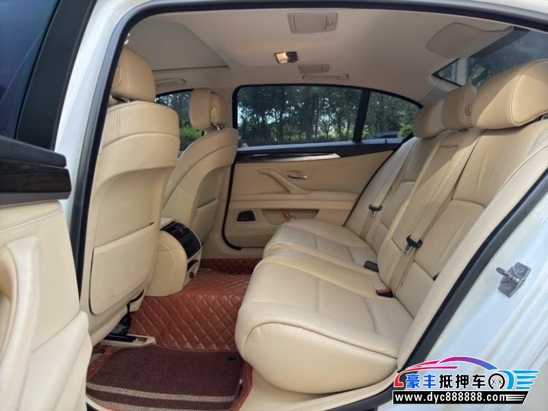 12年宝马5系轿车抵押车出售