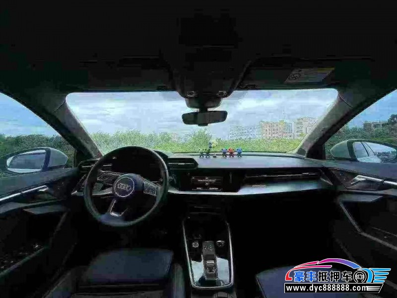 23年奥迪A3轿车抵押车出售