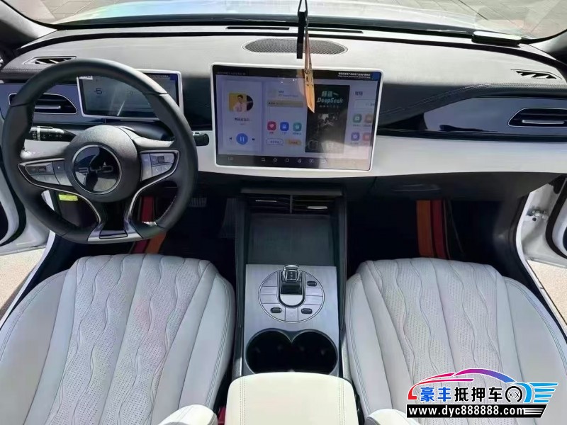 24年比亚迪海豹轿车抵押车出售