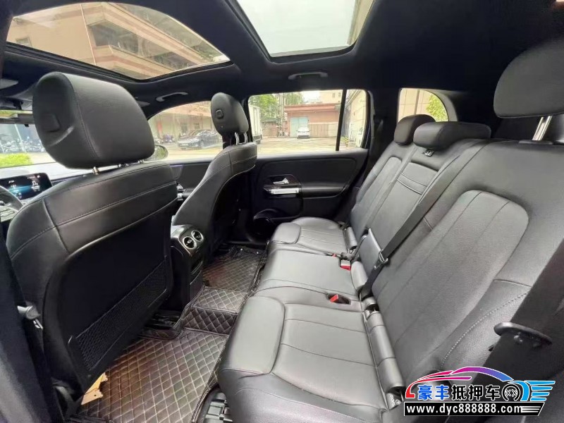 20年奔驰GLB轿车抵押车出售