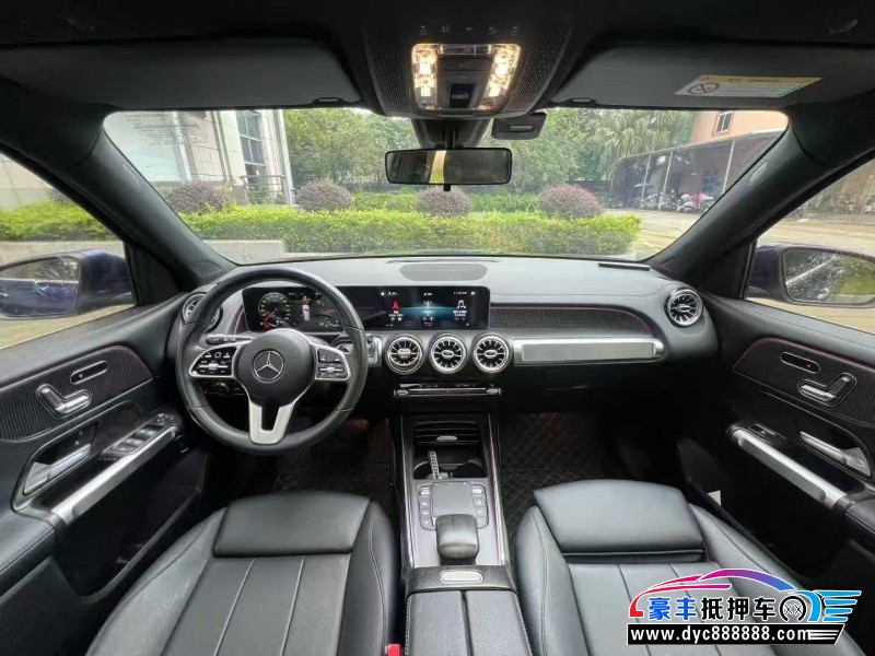 20年奔驰GLB轿车抵押车出售