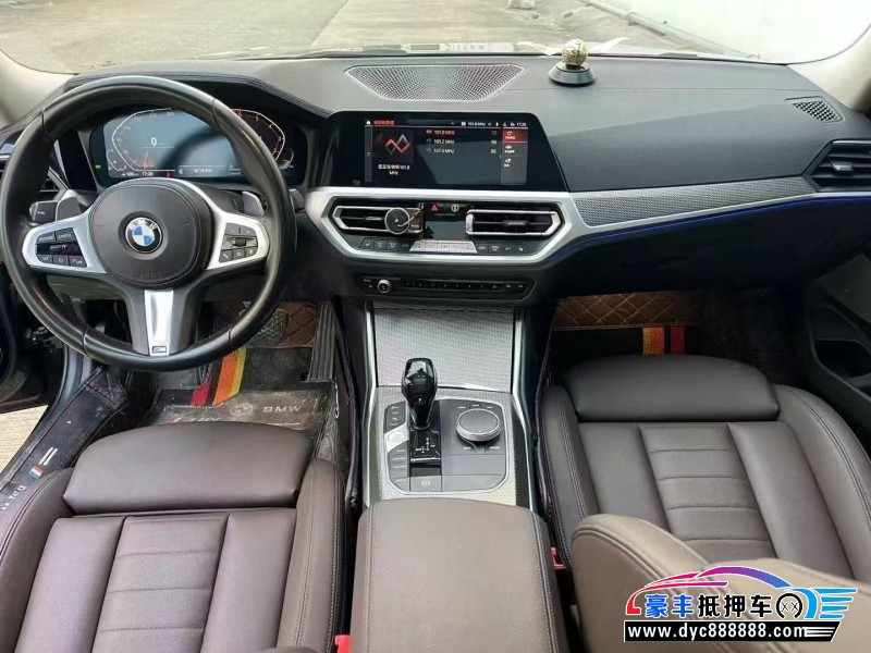 21年宝马3系轿车抵押车出售