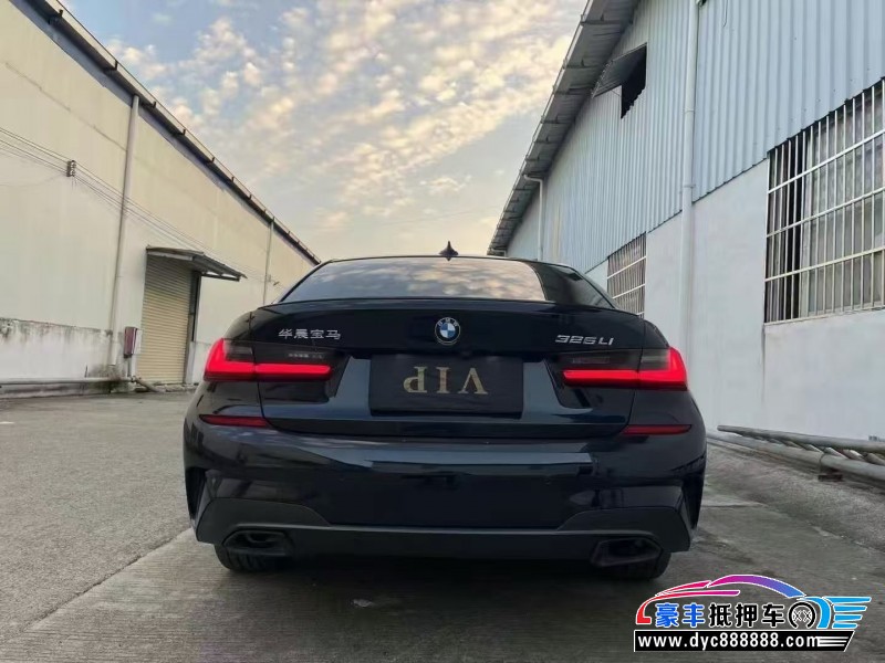 21年宝马3系轿车抵押车出售