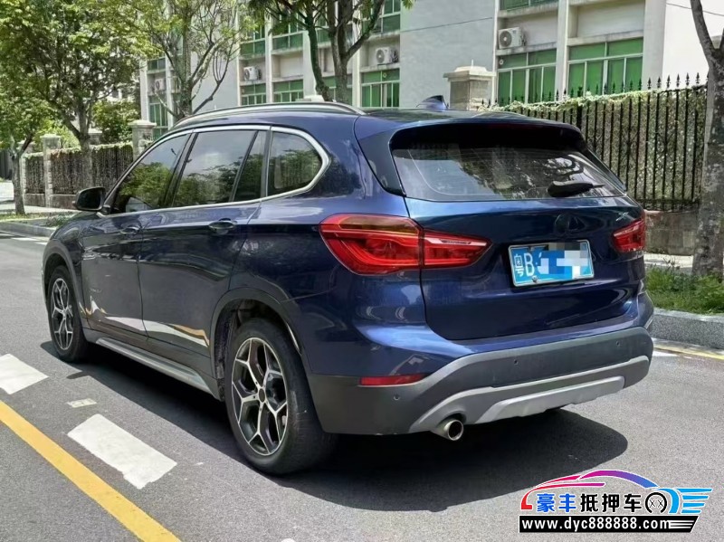 17年宝马X1轿车抵押车出售