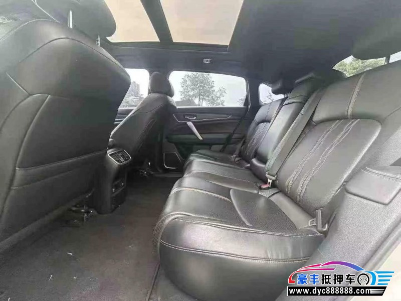 22年本田UR-V轿车抵押车出售