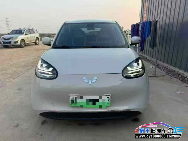 23年五菱缤果轿车抵押车出售