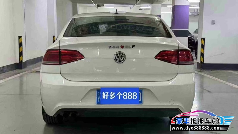 16年大众凌渡轿车抵押车出售