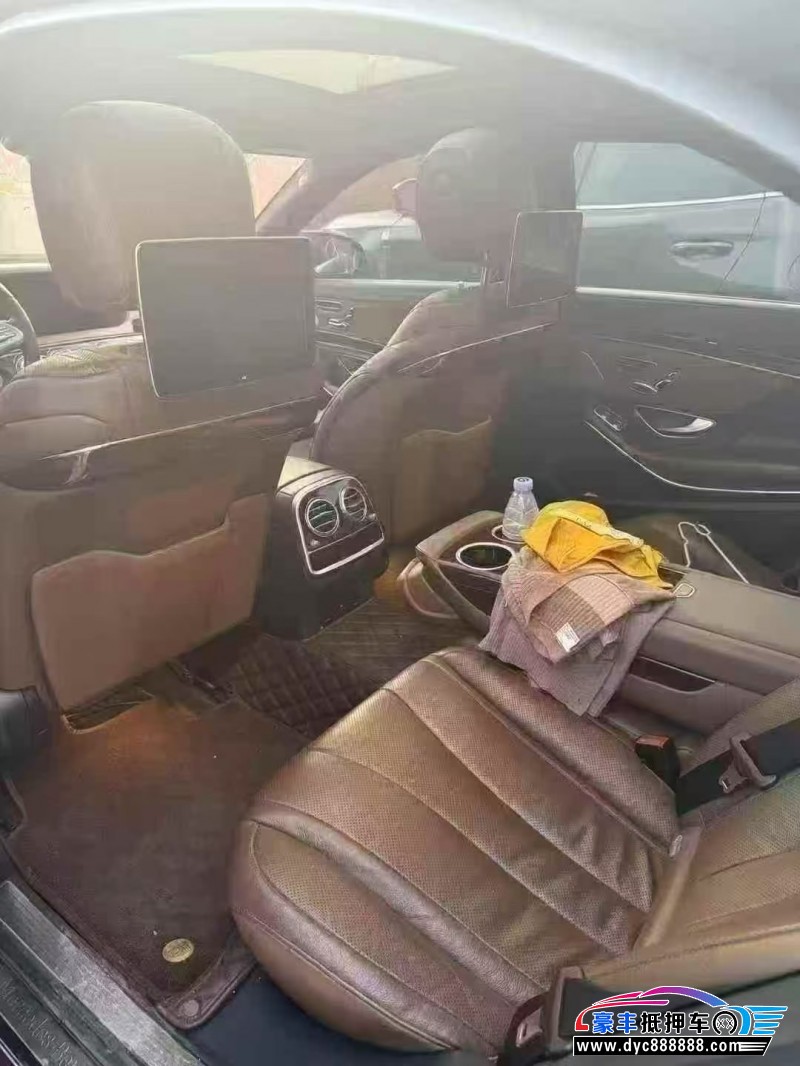 18年奔驰S轿车抵押车出售