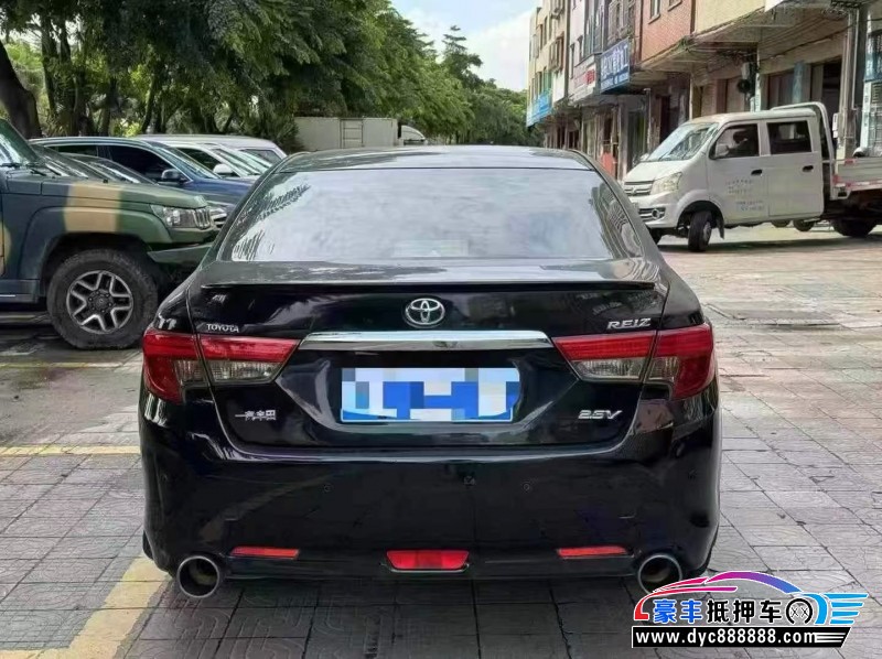 17年丰田锐志轿车抵押车出售