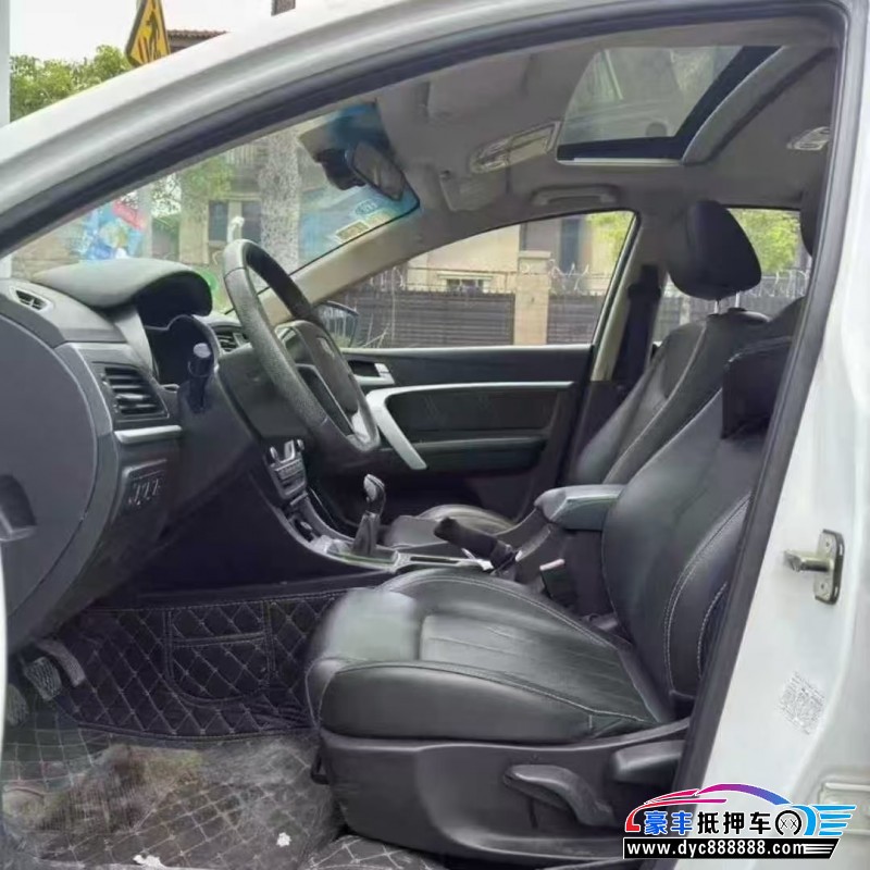 18年吉利帝豪轿车抵押车出售