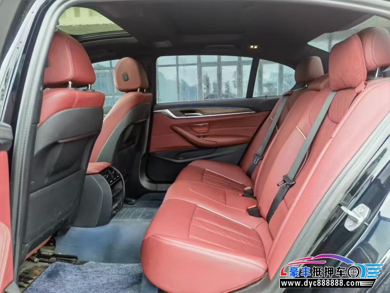 23年宝马5系轿车抵押车出售