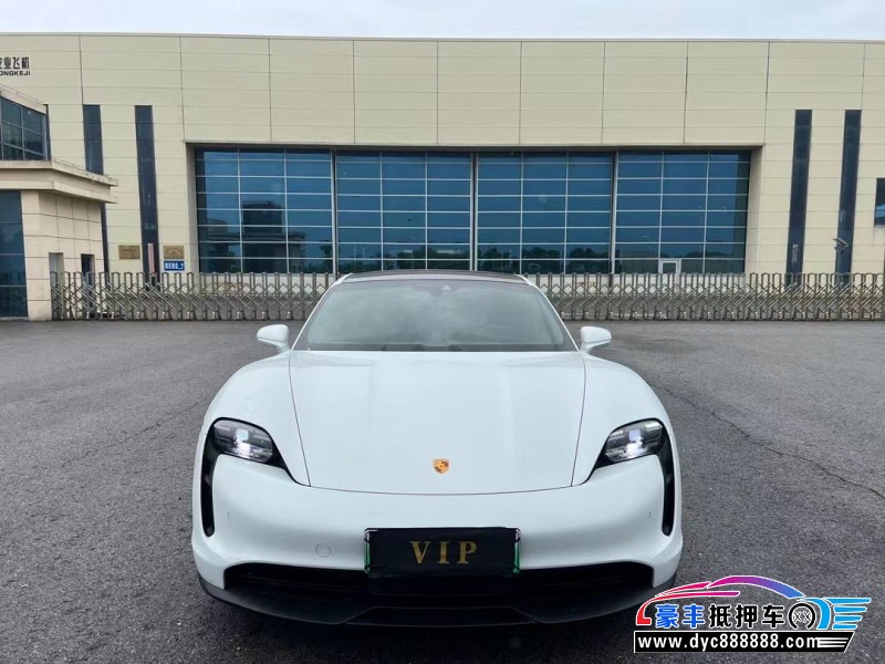 22年保时捷TaYcan轿车抵押车出售