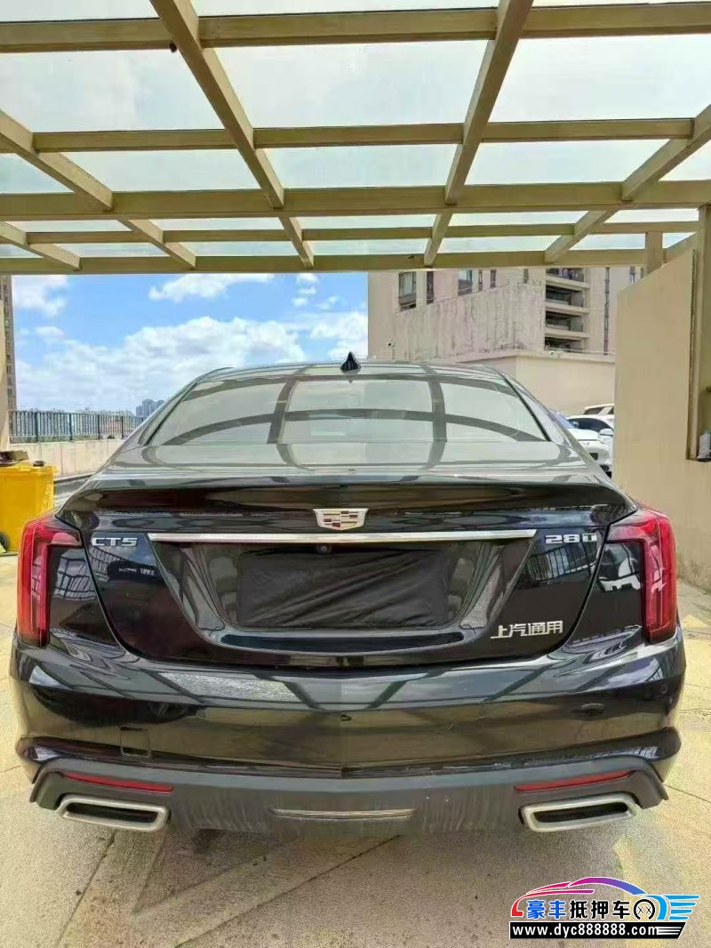 22年凯迪拉克CT5轿车抵押车出售