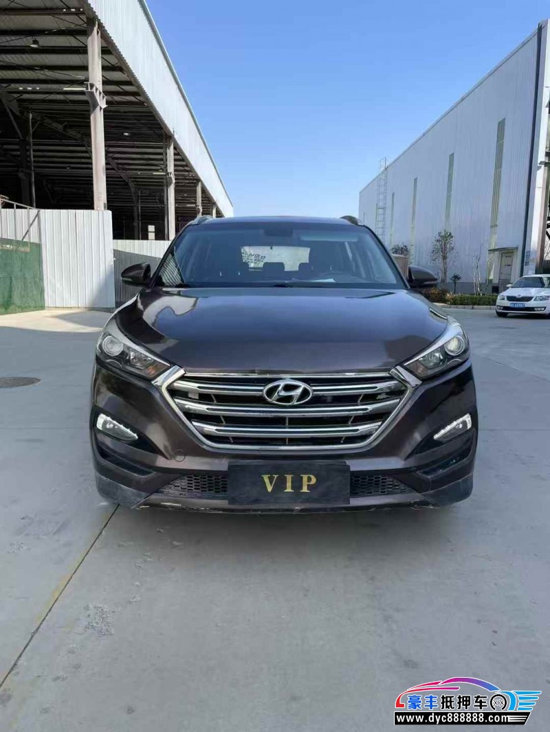 抵押车出售15年现代途胜轿车