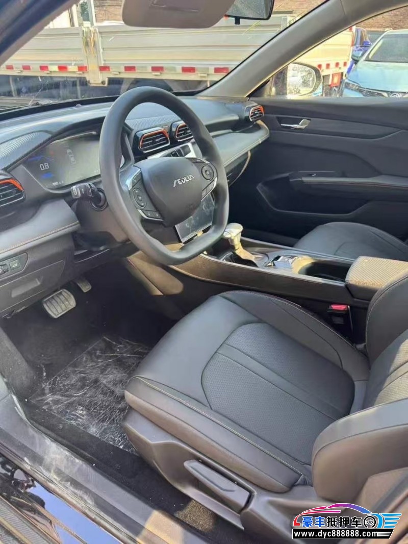 25年东风风神奕炫轿车抵押车出售