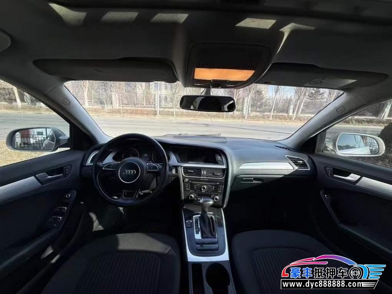 15年奥迪A4轿车抵押车出售