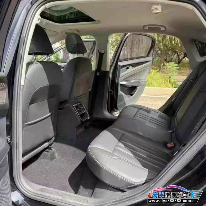 24年大众帕萨特轿车抵押车出售