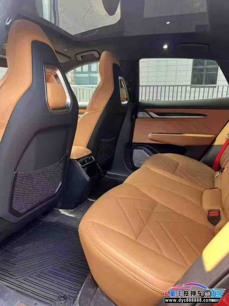 22年极氪001轿车抵押车出售