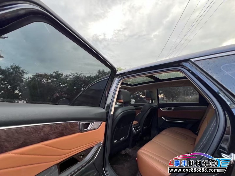 22年奔腾T99轿车抵押车出售