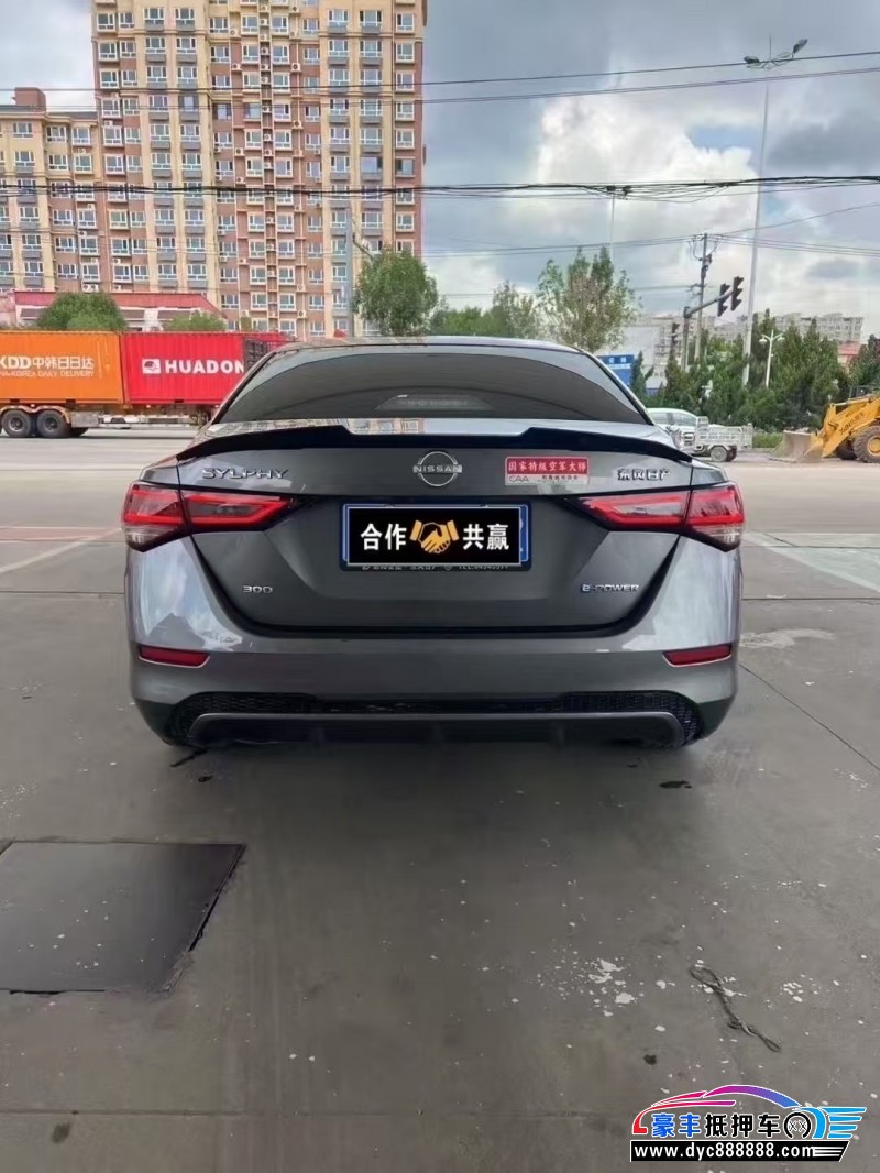 22年日产轩逸轿车抵押车出售