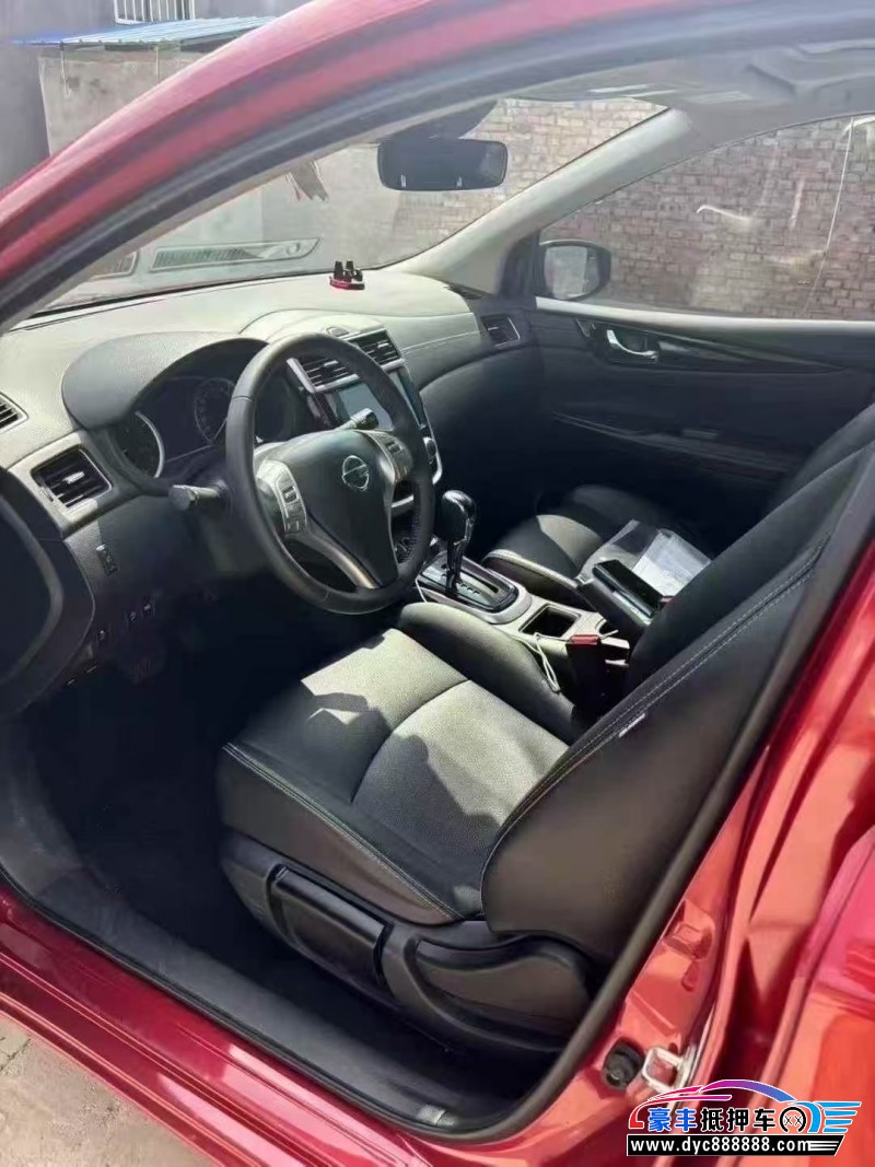 21年日产骐达轿车抵押车出售