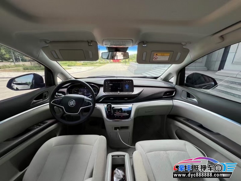 24年别克GL8轿车抵押车出售