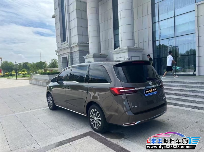 24年别克GL8轿车抵押车出售