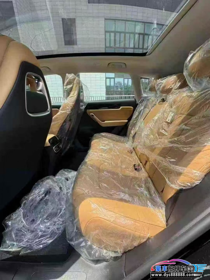 25年零跑C11轿车抵押车出售