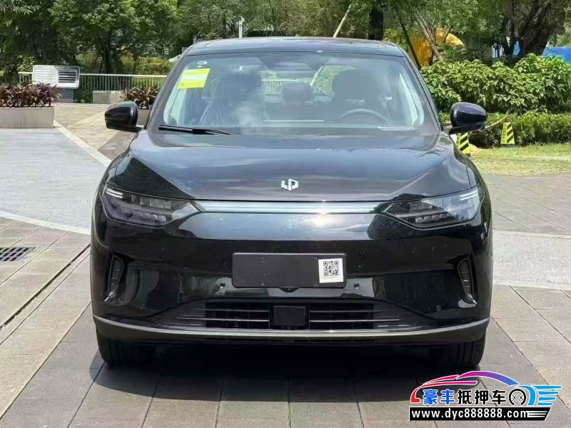 25年零跑C11轿车抵押车出售