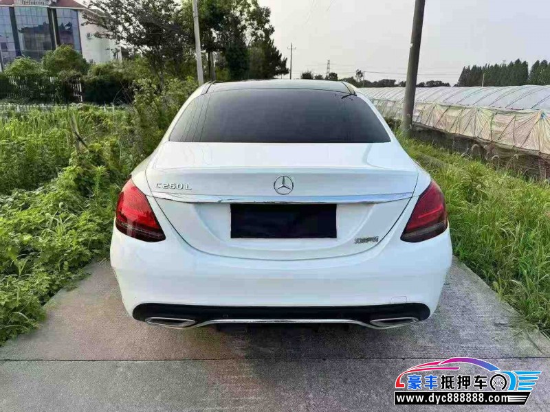 21年奔驰C轿车抵押车出售
