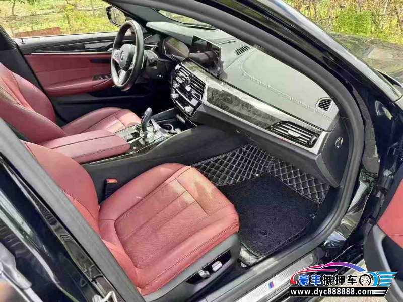 20年宝马5系轿车抵押车出售