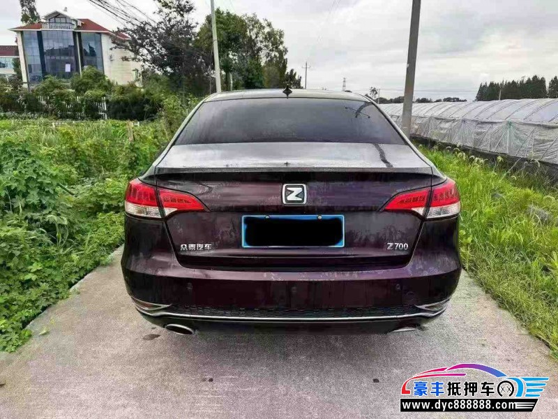 18年众泰T700轿车抵押车出售