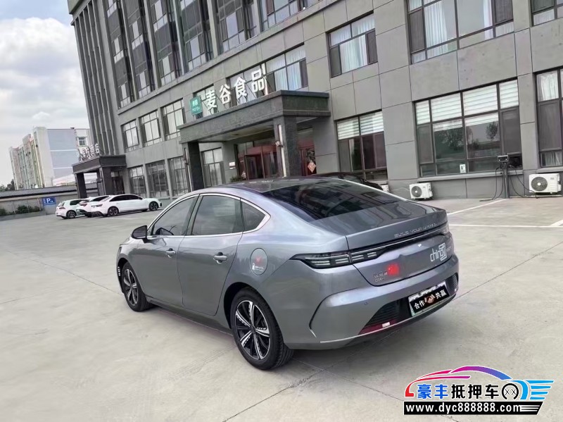 24年比亚迪驱逐舰轿车抵押车出售