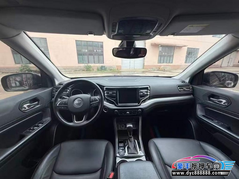 19年Jeep指挥官轿车抵押车出售