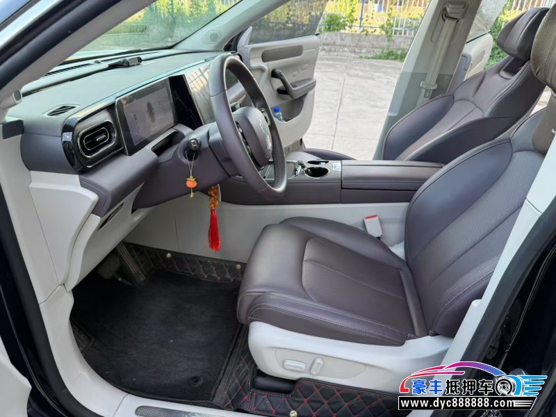 23年零跑C11轿车抵押车出售